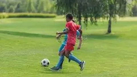 都美竹热议“吴亦凡身材纤细”言论后，电话联络中断